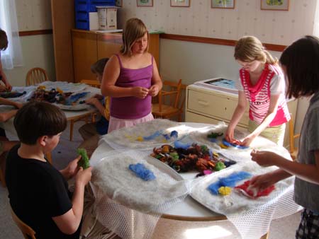 0104_Sergej,Tanja,Alina och Lena.