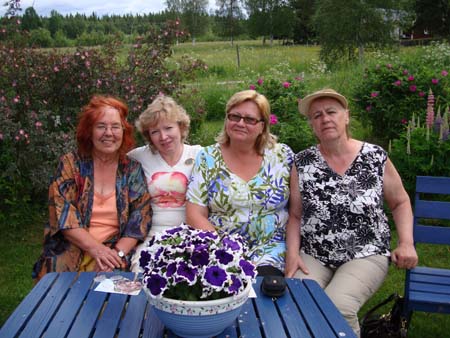 0205_Birgitta,Irina,Larissa och Tamara